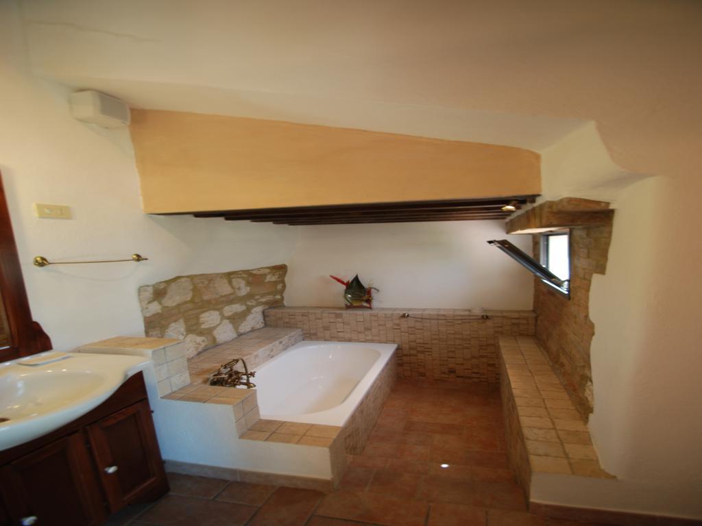 Agriturismo Bellavista Chiusure Экстерьер фото
